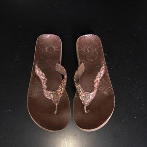 OP sandals brown with black, burgundy, and gold accents size 8